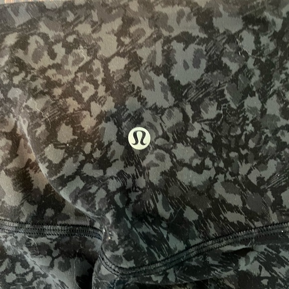 Black Patterned Lululemon Leggings - Picture 4 of 4